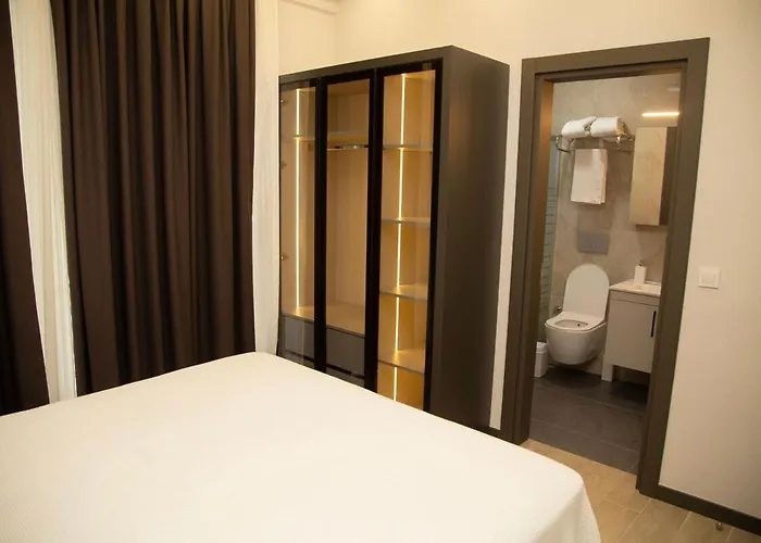 Luxury With Private Pool And Jacuzzi ヴィラ オルタジャ