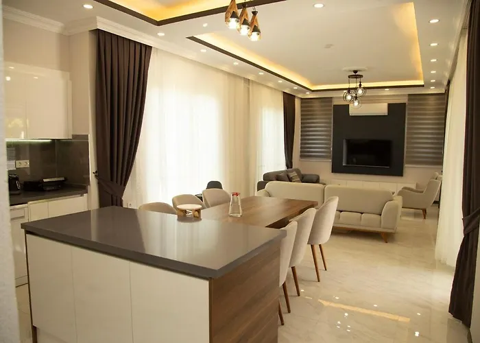 Luxury With Private Pool And Jacuzzi