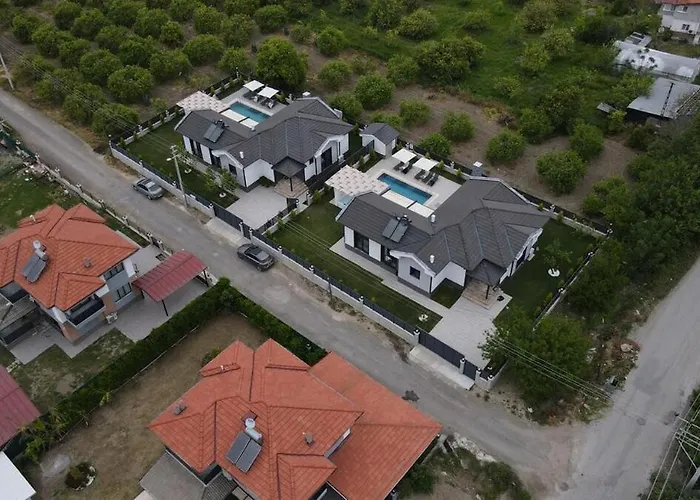 Luxury With Private Pool And Jacuzzi *