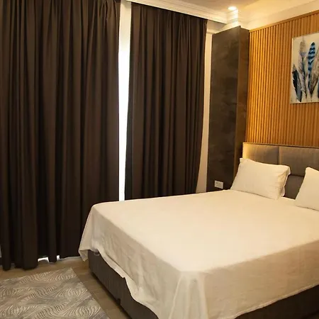 Βίλα Luxury With Private Pool And Jacuzzi *