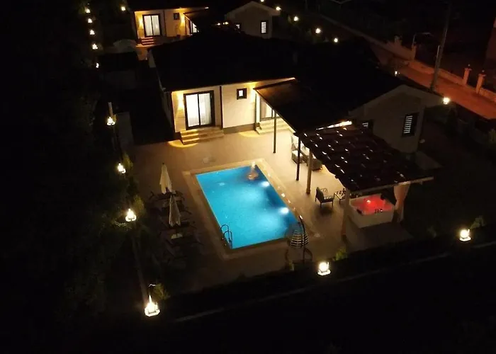 Luxury With Private Pool And Jacuzzi Ortaca (Mugla)